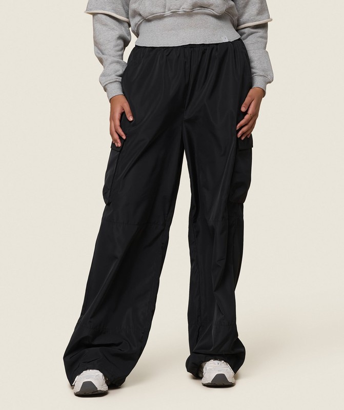 Gymshark GS x Leana Deeb Woven Joggers Joggingbyxor Dam Svarta | 783AVHIWF